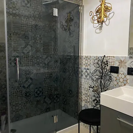 Ξενοδοχείο House *